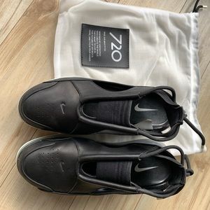 Nike 720 black leather shoes